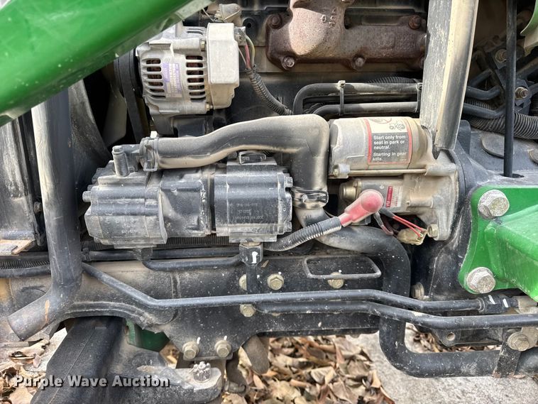 image for item ER0348 John Deere 4410 MFWD tractor