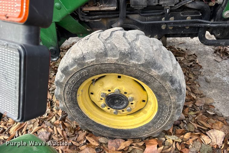 image for item ER0348 John Deere 4410 MFWD tractor