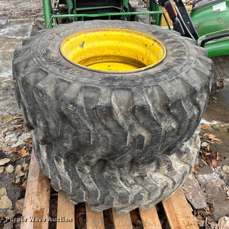 image for item ER0348 John Deere 4410 MFWD tractor