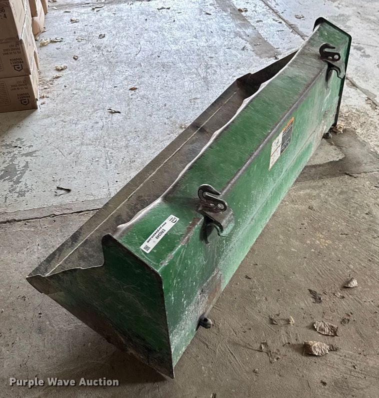 image for item ER0349 John Deere bucket