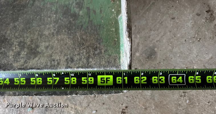 image for item ER0349 John Deere bucket