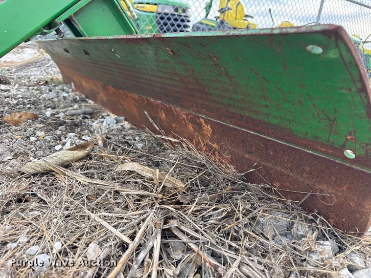 image for item ER0351 Frontier RB1084 three point blade