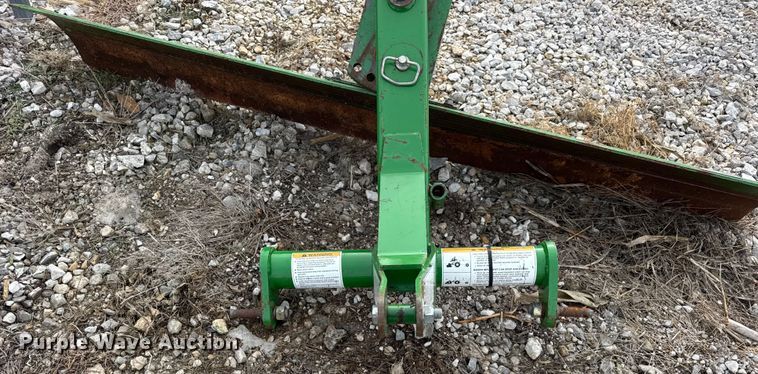 image for item ER0351 Frontier RB1084 three point blade