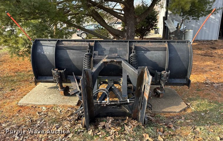 image for item ER0364 1999 International 4900 dump truck