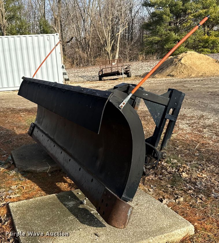 image for item ER0364 1999 International 4900 dump truck