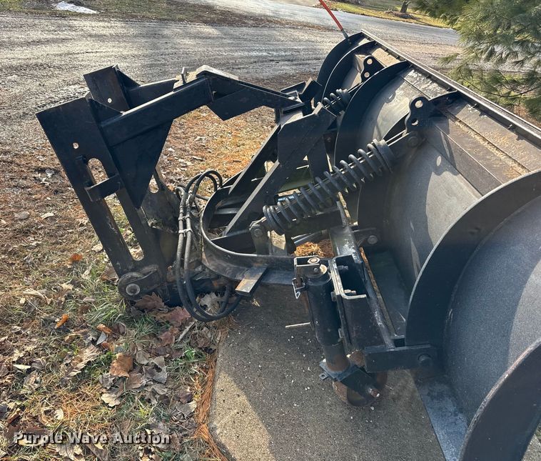 image for item ER0364 1999 International 4900 dump truck