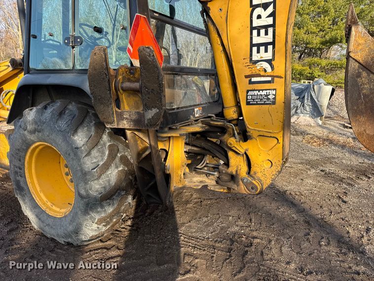 image for item ER0365 1998 John Deere 310E backhoe