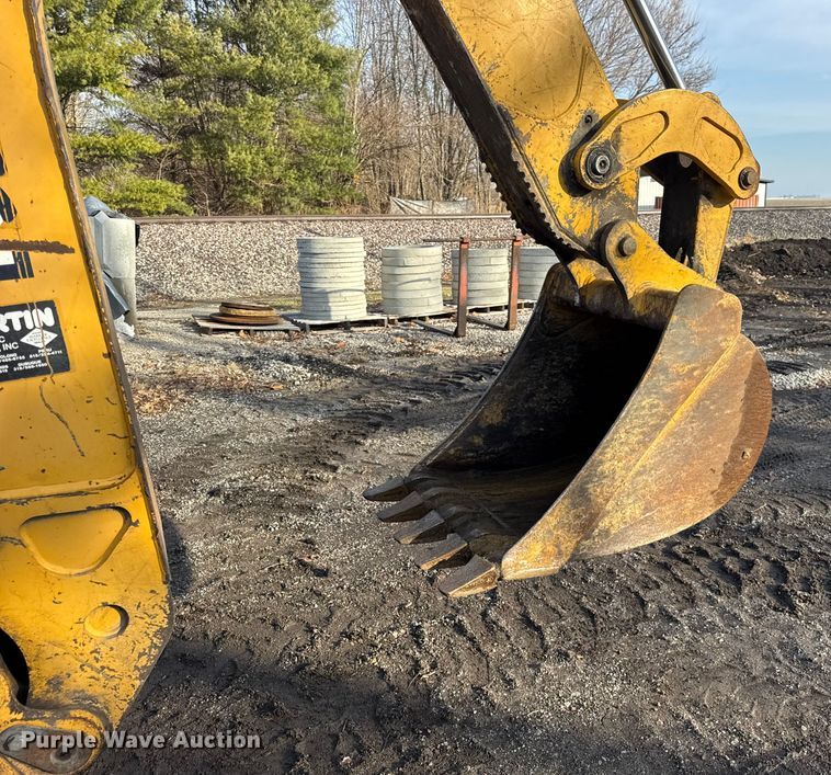 image for item ER0365 1998 John Deere 310E backhoe