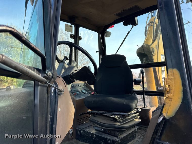 image for item ER0365 1998 John Deere 310E backhoe