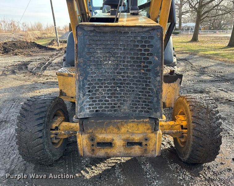 image for item ER0365 1998 John Deere 310E backhoe