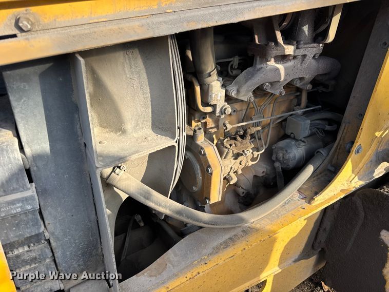 image for item ER0365 1998 John Deere 310E backhoe