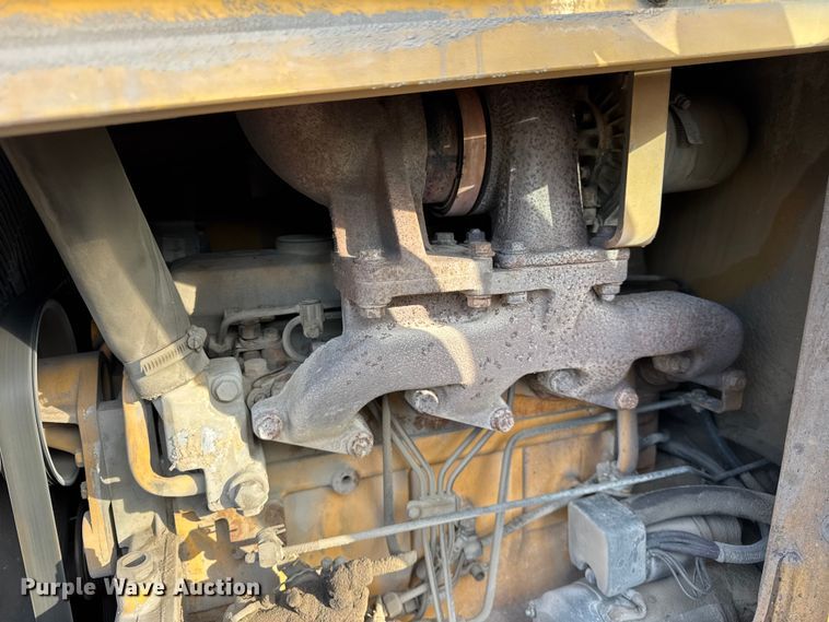 image for item ER0365 1998 John Deere 310E backhoe