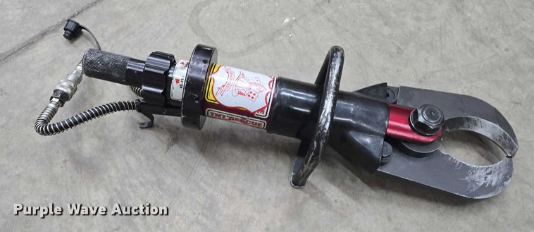 image for item ES2568 TNT rescue equipment