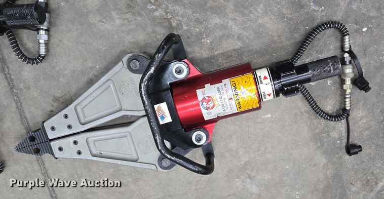 image for item ES2568 TNT rescue equipment