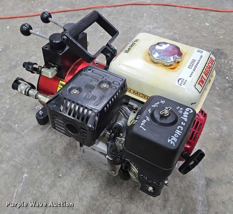 image for item ES2568 TNT rescue equipment