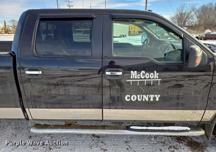 image for item ES2630 2013 Ford F150 XLT Crew Cab pickup truck