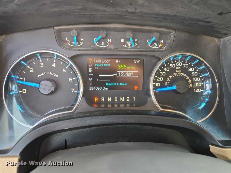 image for item ES2630 2013 Ford F150 XLT Crew Cab pickup truck