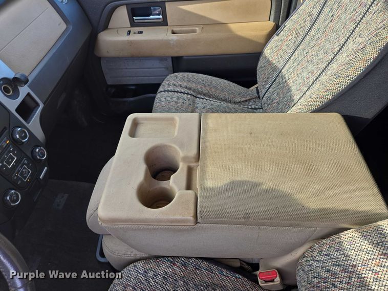 image for item ES2630 2013 Ford F150 XLT Crew Cab pickup truck