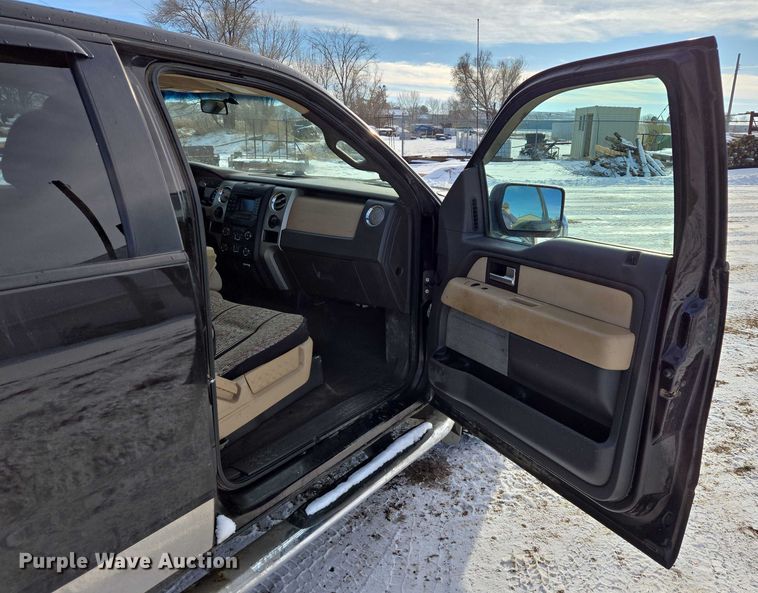 image for item ES2630 2013 Ford F150 XLT Crew Cab pickup truck