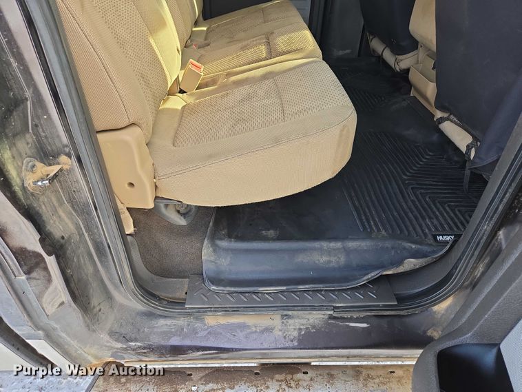 image for item ES2630 2013 Ford F150 XLT Crew Cab pickup truck