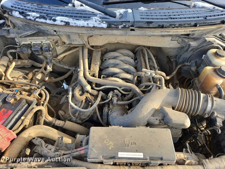 image for item ES2630 2013 Ford F150 XLT Crew Cab pickup truck