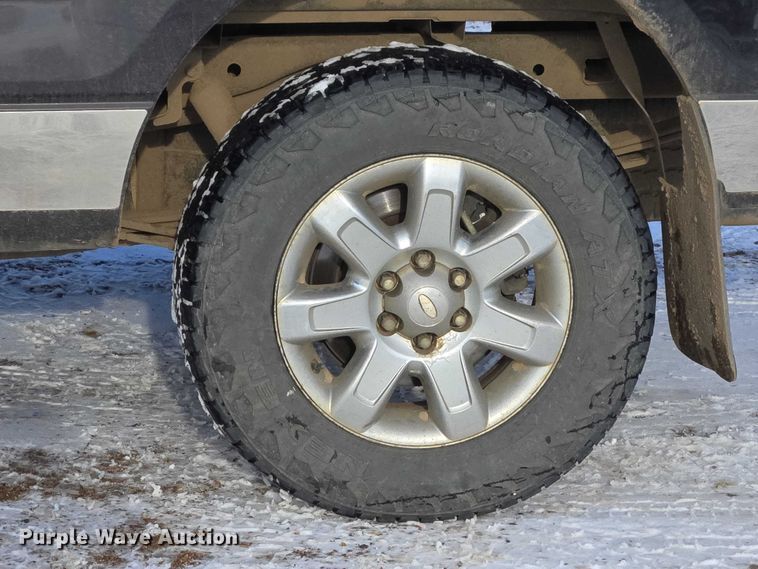 image for item ES2630 2013 Ford F150 XLT Crew Cab pickup truck