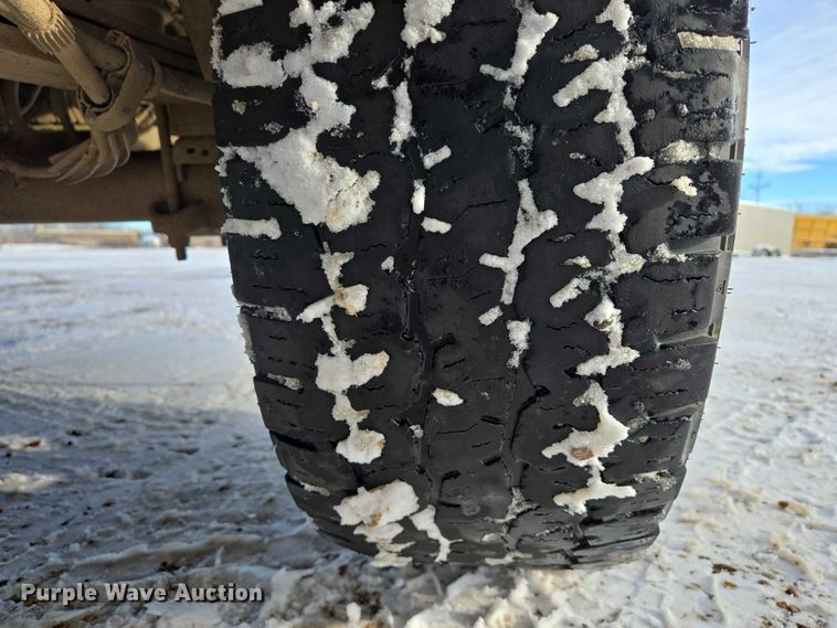 image for item ES2630 2013 Ford F150 XLT Crew Cab pickup truck