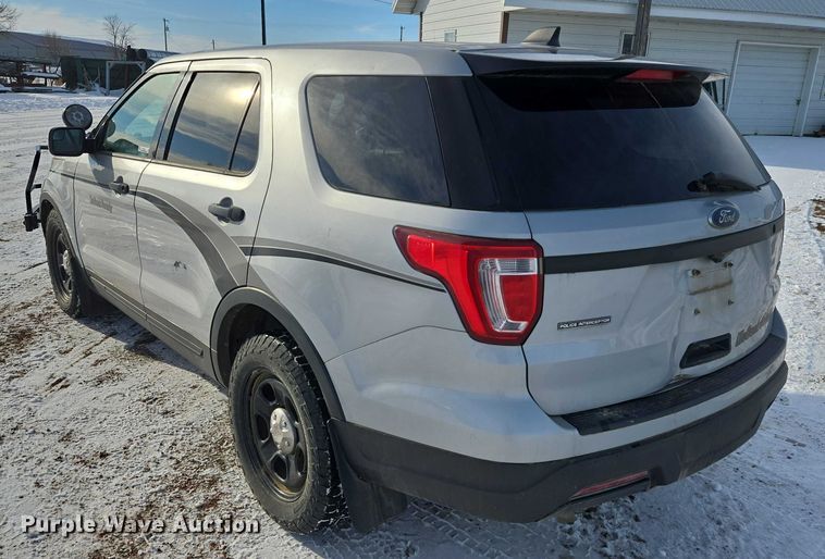 image for item ES2631 2018 Ford Explorer Police Interceptor SUV