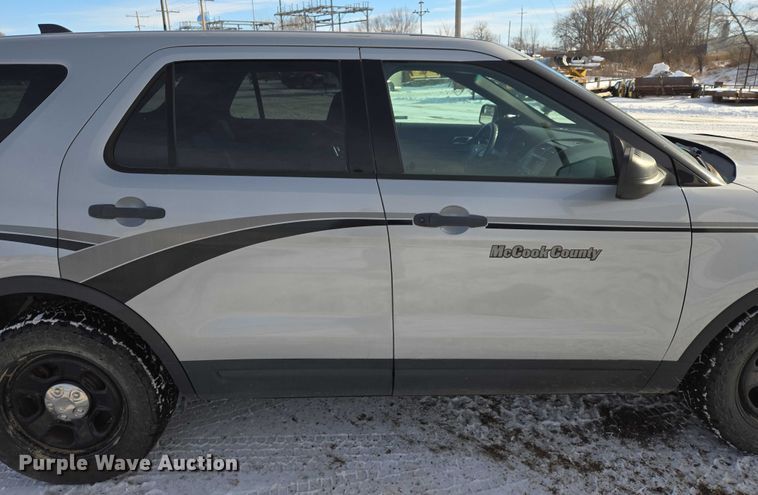 image for item ES2631 2018 Ford Explorer Police Interceptor SUV