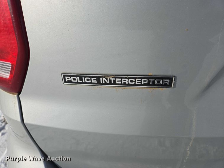 image for item ES2631 2018 Ford Explorer Police Interceptor SUV