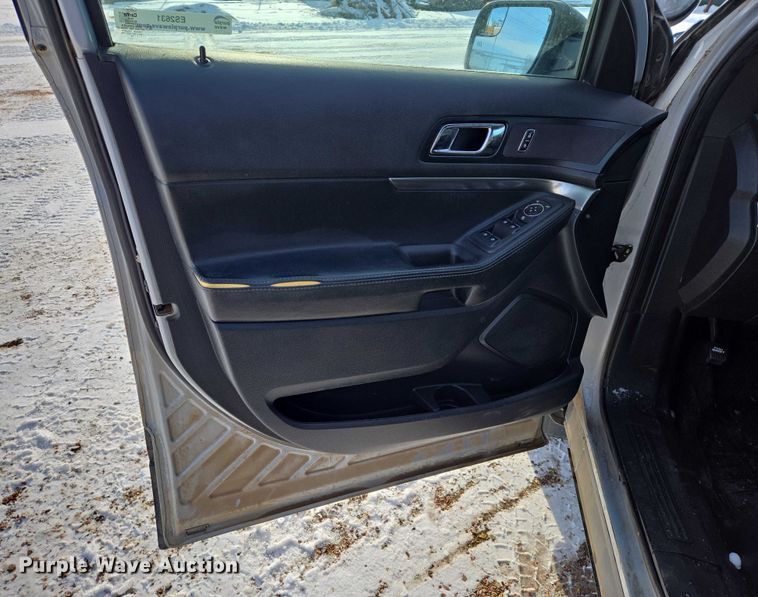 image for item ES2631 2018 Ford Explorer Police Interceptor SUV