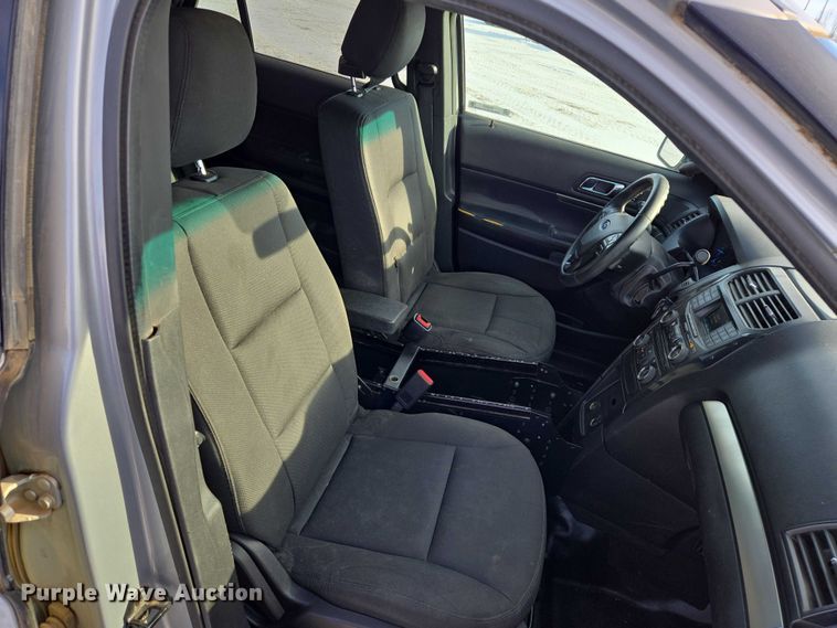 image for item ES2631 2018 Ford Explorer Police Interceptor SUV