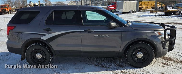 image for item ES2632 2017 Ford Explorer Police Interceptor SUV