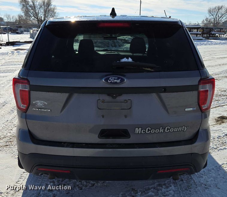 image for item ES2632 2017 Ford Explorer Police Interceptor SUV