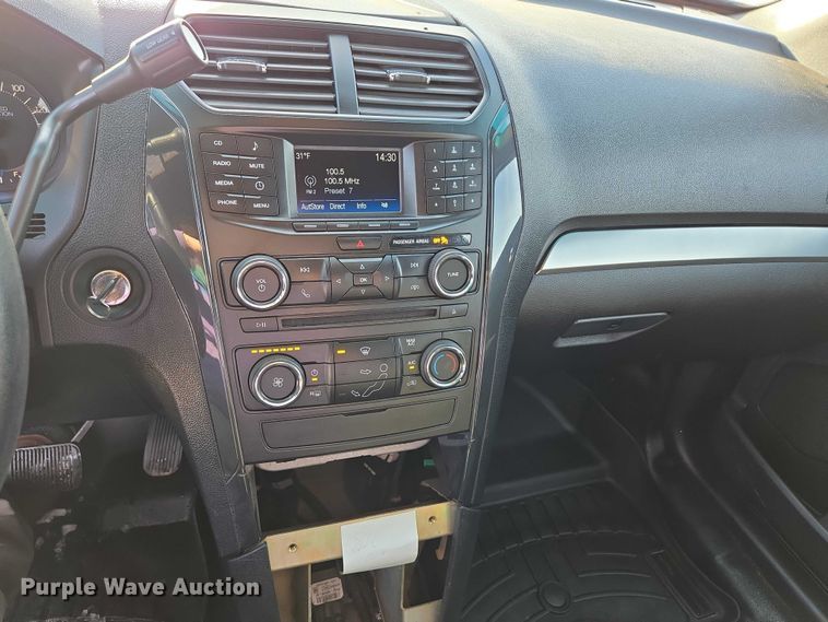 image for item ES2632 2017 Ford Explorer Police Interceptor SUV