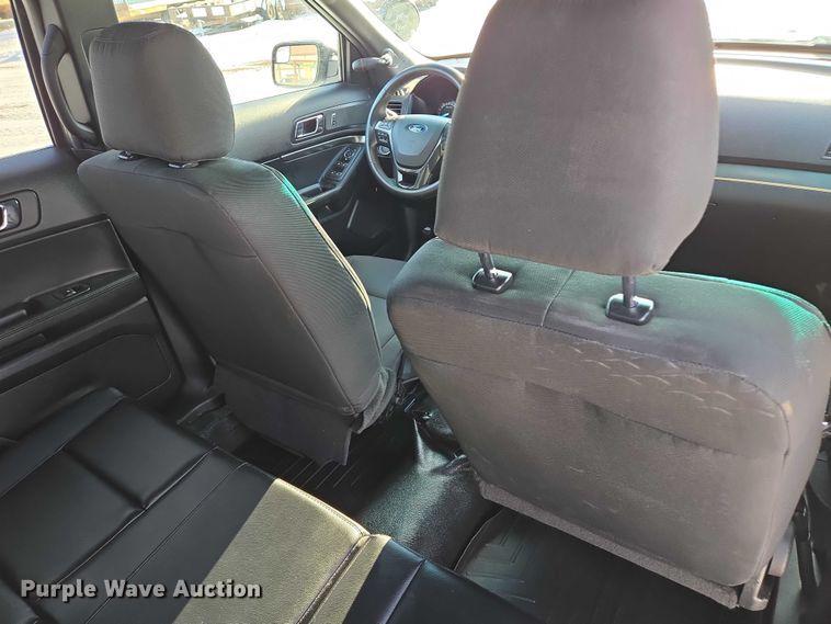 image for item ES2632 2017 Ford Explorer Police Interceptor SUV