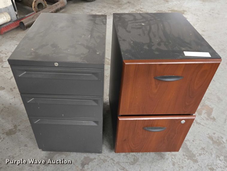 image for item ES2643 (3) file cabinets