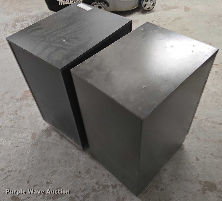 image for item ES2643 (3) file cabinets