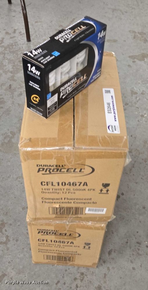 image for item ES2646 (88) light bulbs