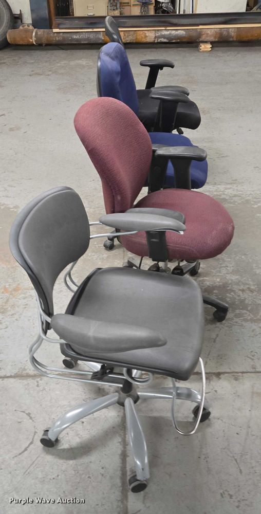 image for item ES2647 (6) office chairs