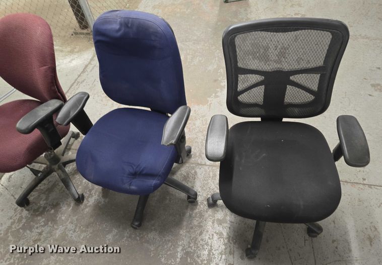 image for item ES2647 (6) office chairs