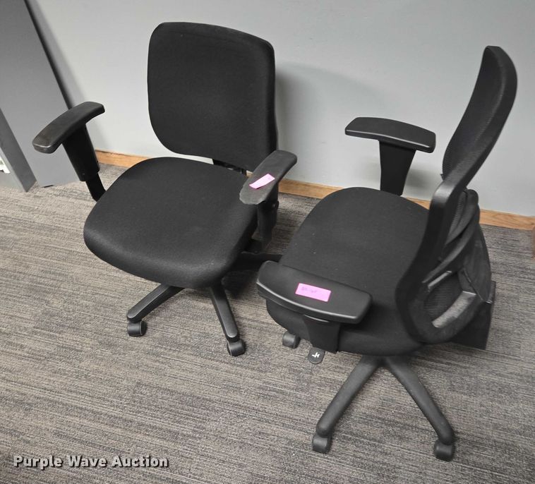 image for item ES2647 (6) office chairs
