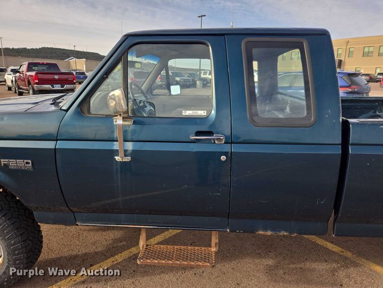 image for item ES2652 1997 Ford F250 Ext. Cab pickup truck