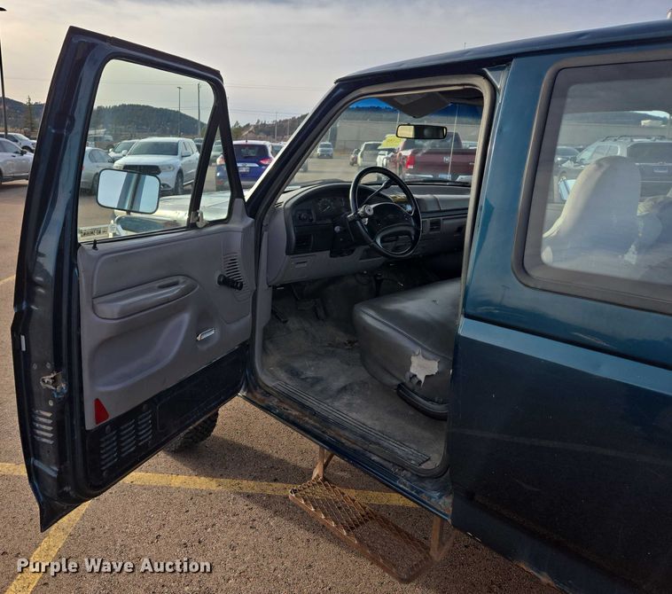 image for item ES2652 1997 Ford F250 Ext. Cab pickup truck