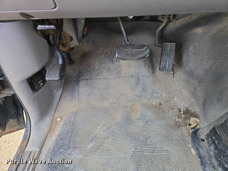 image for item ES2652 1997 Ford F250 Ext. Cab pickup truck