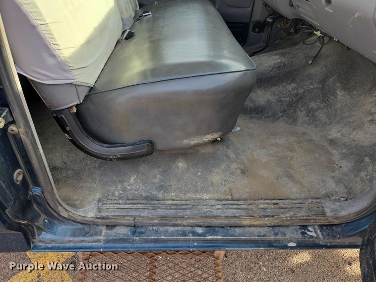 image for item ES2652 1997 Ford F250 Ext. Cab pickup truck