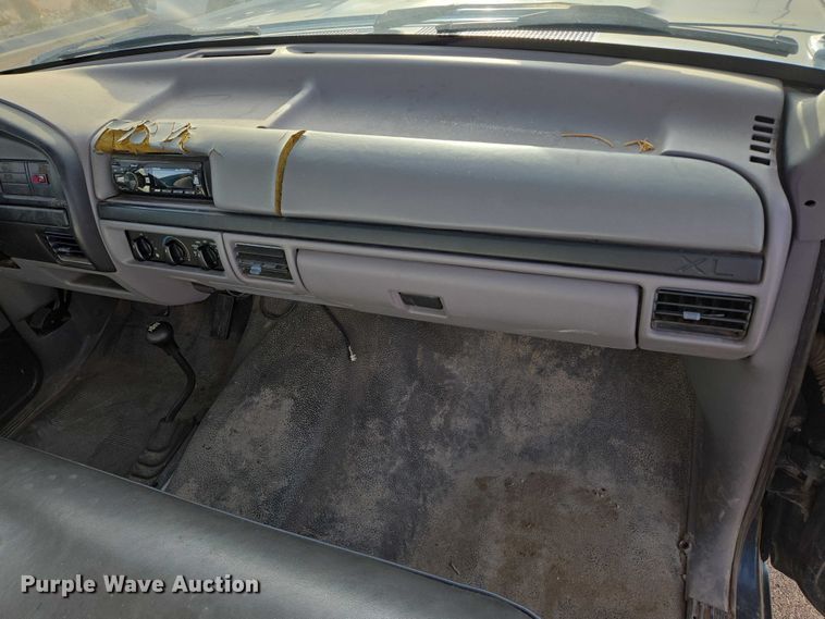 image for item ES2652 1997 Ford F250 Ext. Cab pickup truck