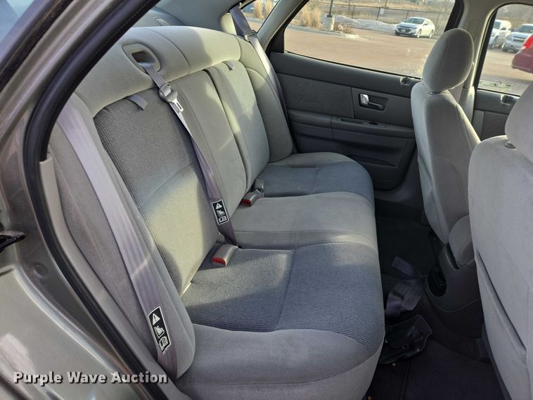 image for item ES2653 2002 Ford Taurus 