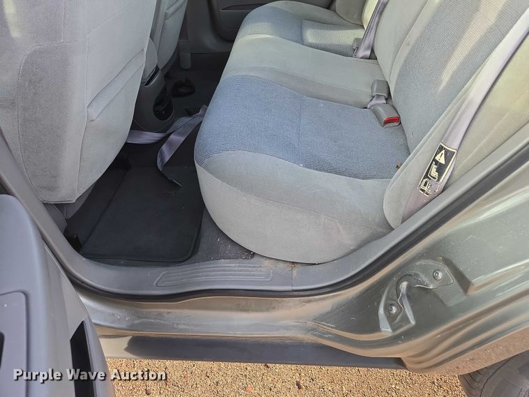 image for item ES2653 2002 Ford Taurus 