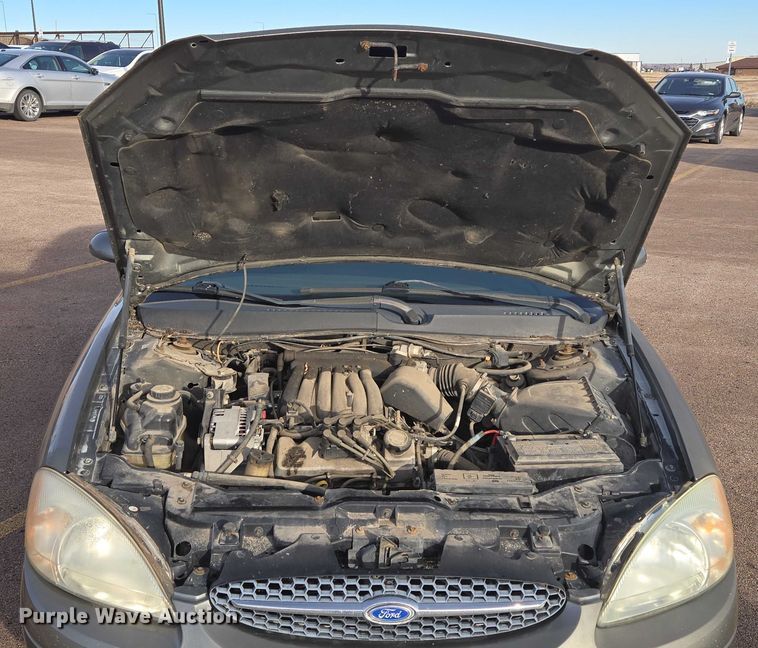 image for item ES2653 2002 Ford Taurus 